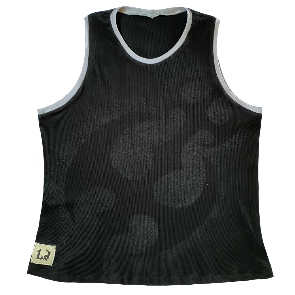 Shadow Cross Tank