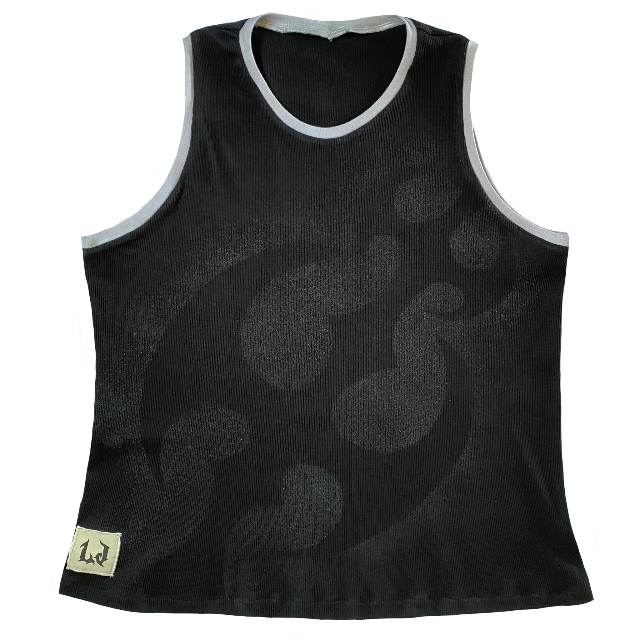 Shadow Cross Tank